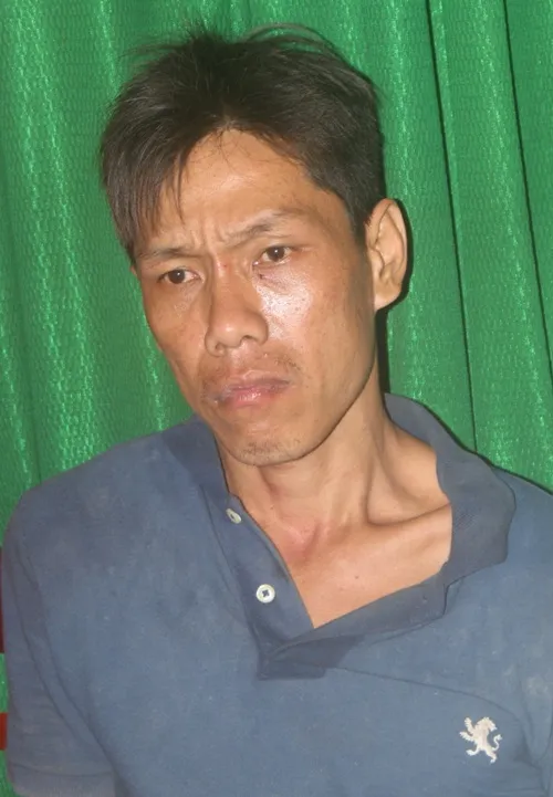 Hai vợ chồng khống chế con tin đòi gặp lãnh đạo thành phố ảnh 1 Hai vợ chồng khống chế con tin đòi gặp lãnh đạo thành phố ảnh 1