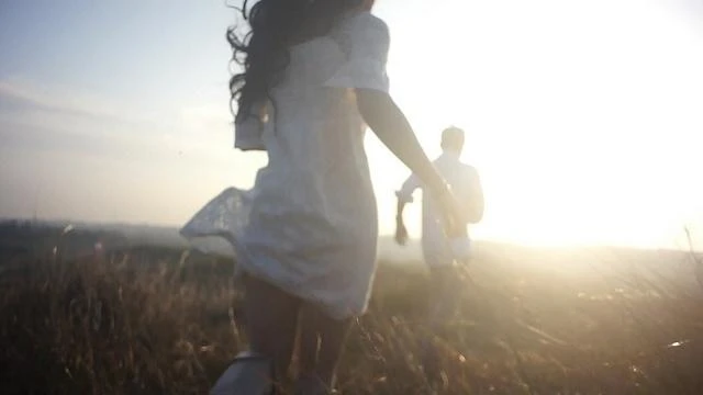 Biểu hiện của mối quan hệ vô vọng ảnh 1