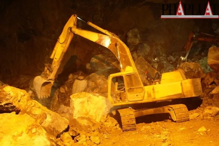 Hiện trường vụ sập mỏ đá Thanh Hóa qua ảnh ảnh 8