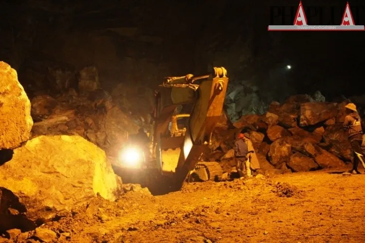 Hiện trường vụ sập mỏ đá Thanh Hóa qua ảnh ảnh 7