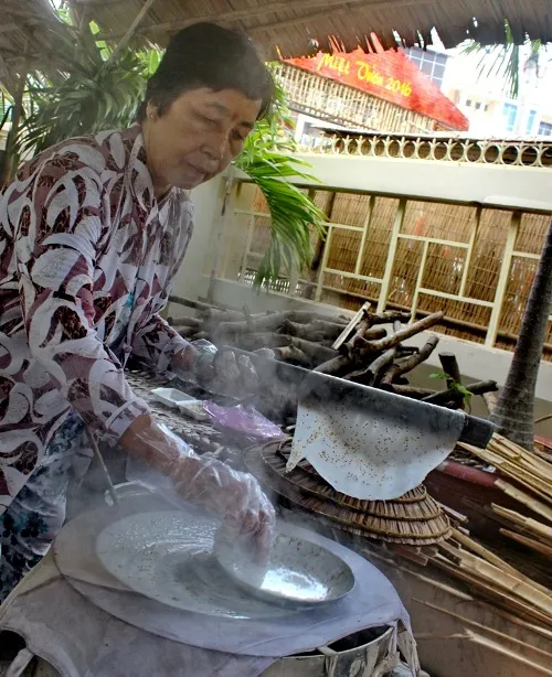 Rộn ràng khai hội ‘Sắc Xuân miệt vườn năm 2016’ ảnh 7