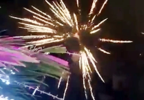 dam-cuoi-con-gai-dai-gia-o-ca-mau-co-ban-phao-hoa