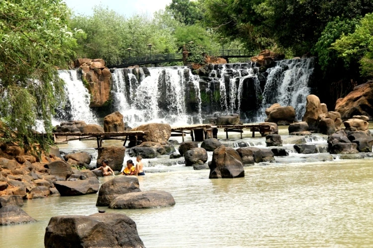 Thành phố nắng nóng, 'trốn' lên Giang Điền tìm phút nghỉ ngơi ảnh 6