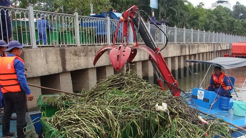 Chiếc máy do chính kỹ sư, công nhân Công ty Môi trường đô thị TP.HCM sáng chế 