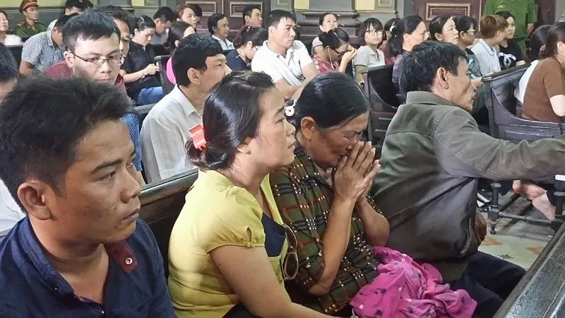 Thảm sát Bình Phước: 'Đọc bản án, không thể tha thứ cho một bị cáo nào' ảnh 12 Thảm sát Bình Phước: 'Đọc bản án, không thể tha thứ cho một bị cáo nào' ảnh 12