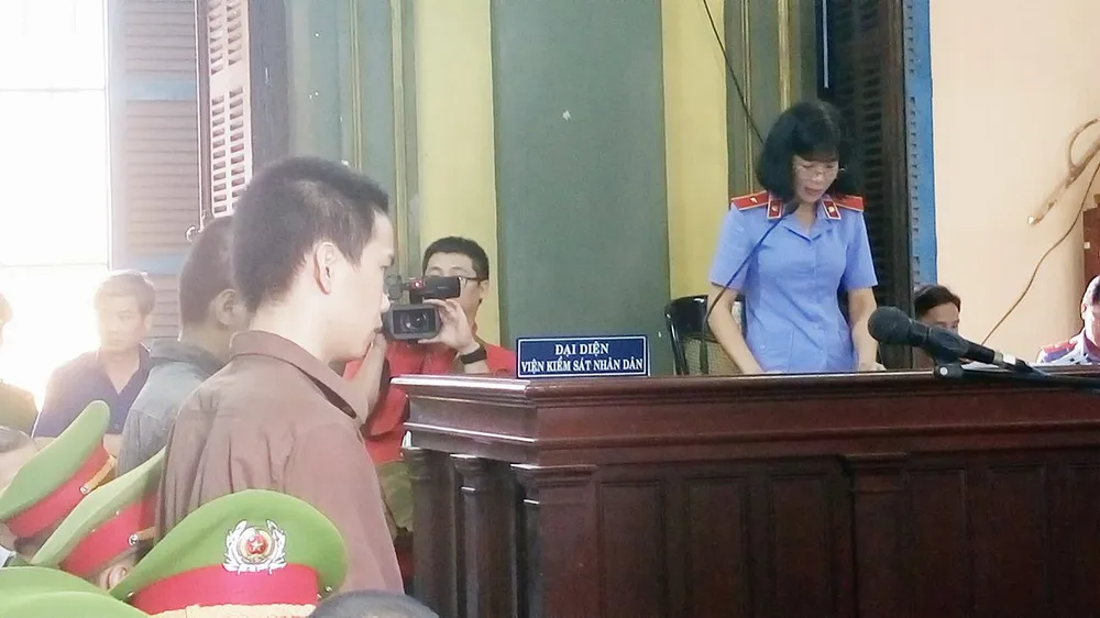 Thảm sát Bình Phước: 'Đọc bản án, không thể tha thứ cho một bị cáo nào' ảnh 11 Thảm sát Bình Phước: 'Đọc bản án, không thể tha thứ cho một bị cáo nào' ảnh 11