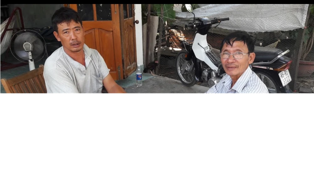 Trao tiền giúp đỡ anh Bằng cứu vợ ảnh 2