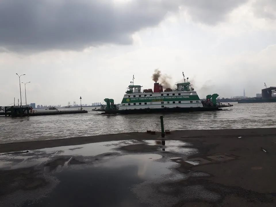 Kẹt xe tại phà Cát Lái: 3 tiếng nhích 1km ảnh 7
