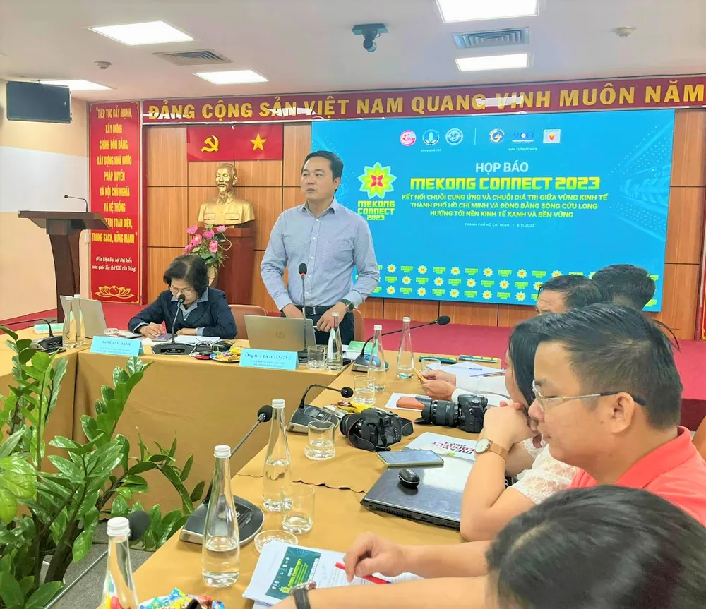 dien-dan-mekong connect.jpg