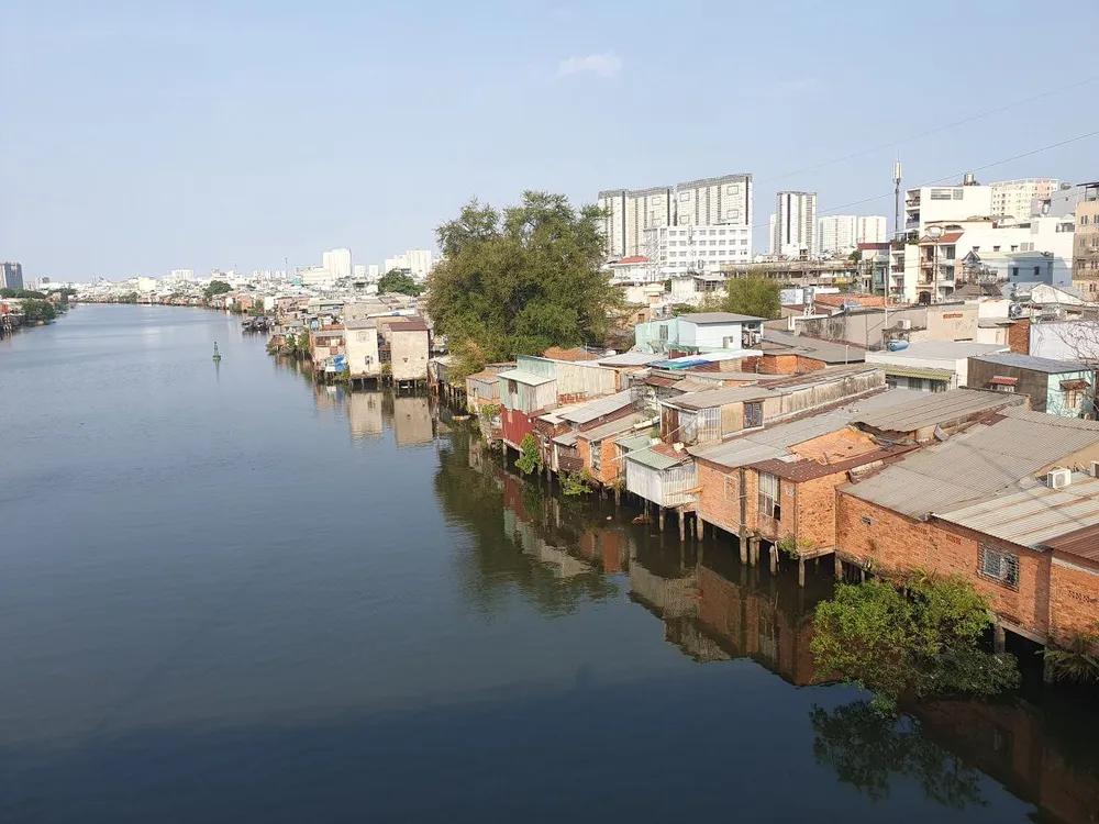 bờ nam kênh đôi