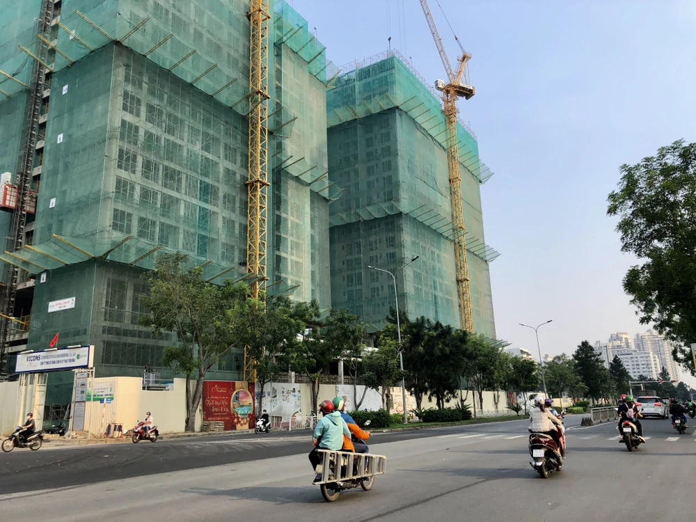 Chung cư là sản phẩm dễ mua dễ bán song cũng có lúc khiến nhà đầu tư phải đau đầu. Ảnh minh họa: Q.HUY IMG-8458-huy.jpg