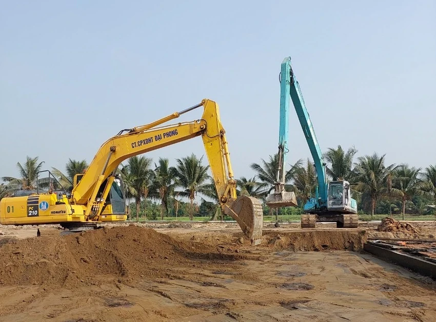 Dự án vành đai 3 cần nguồn cát rất lớn để đắp nền. Ảnh: ĐÀO TRANG vanh-dai-3.jpg