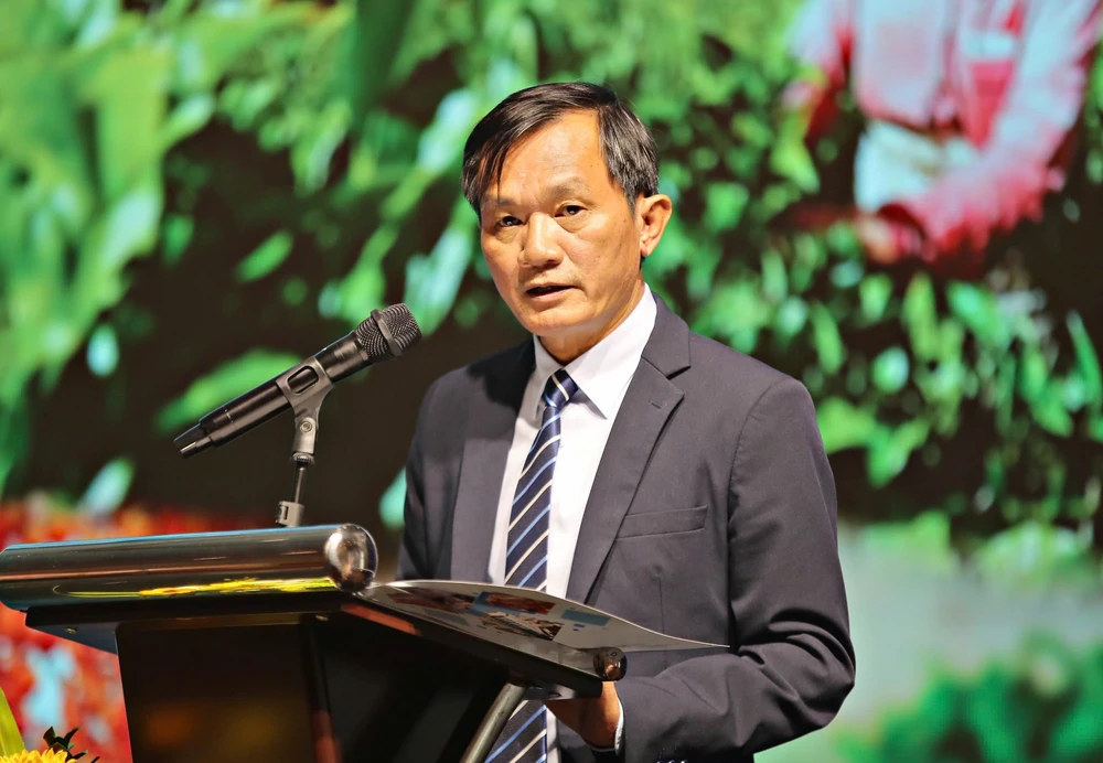 Ông Nguyễn Đức Hiển, Phó Tổng Biên Tập thường trực báo Pháp Luật TP.HCM. Ảnh: TIẾN THÀNH nong-san-da-lat-17.jpg