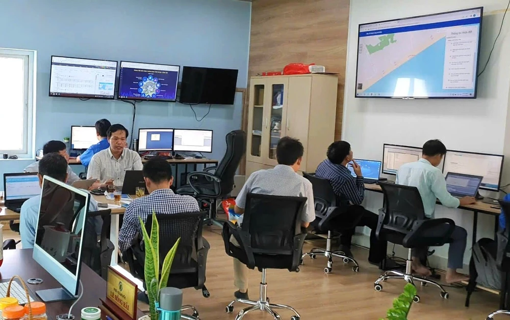 Tỉnh Bà Rịa - Vũng Tàu hoàn thành xây dựng ứng dụng kết nối, chia sẻ dữ liệu công chứng tạo thuận lợi cho thực hiện các thủ tục đất đai. Ảnh: TK du-lieu-cong-chung.jpg