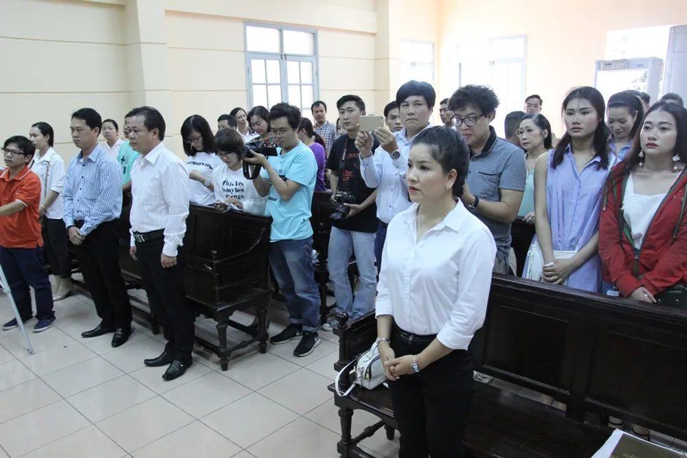 Ngọc Trinh thắng kiện Nhà hát Kịch TP.HCM ảnh 2