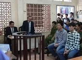 Nhậu xong đi tè dính oan tội cướp: Đòi bồi thường 1 tỉ ảnh 3 Đêm không ngủ của 3 người 'đi tè bị quy tội cướp'