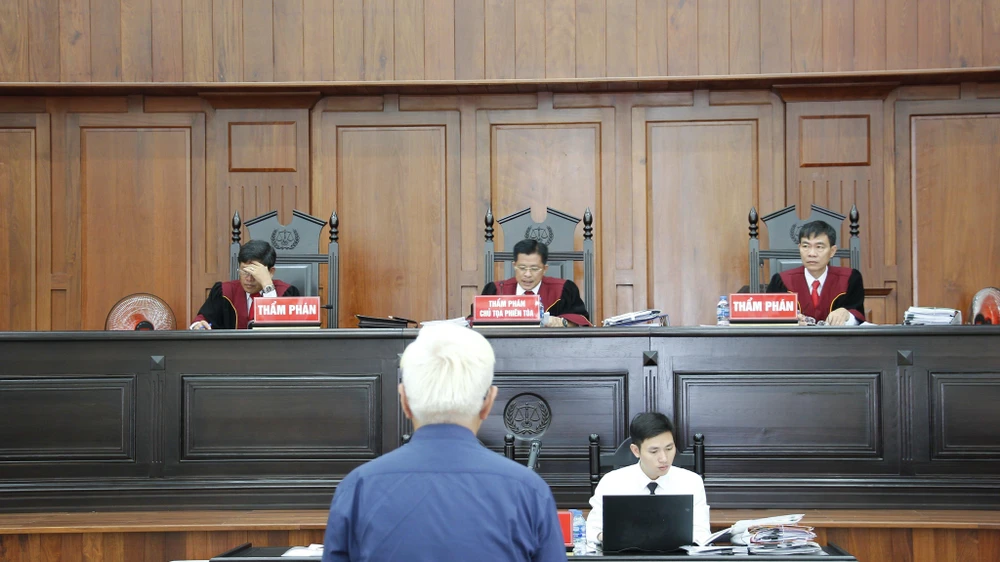 Vũ 'nhôm' nói về quan hệ tiền nong với ông Trần Phương Bình ảnh 2