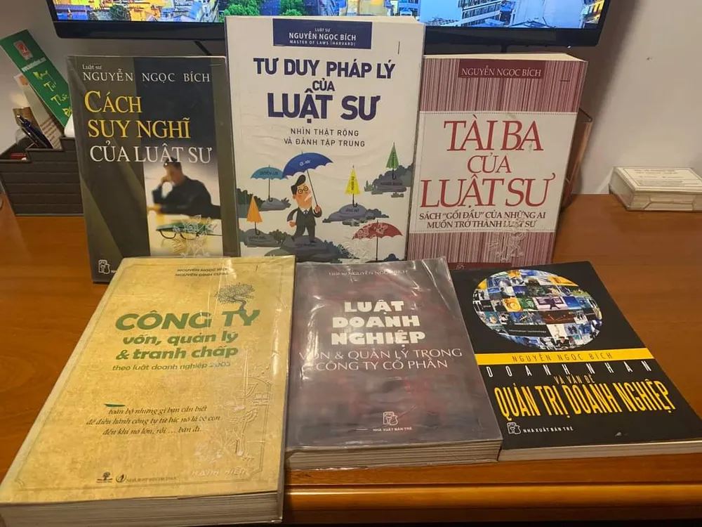 Sách của luật sư Nguyễn Ngọc Bích là những tài liệu quý giá cho giới luật sư Việt Nam