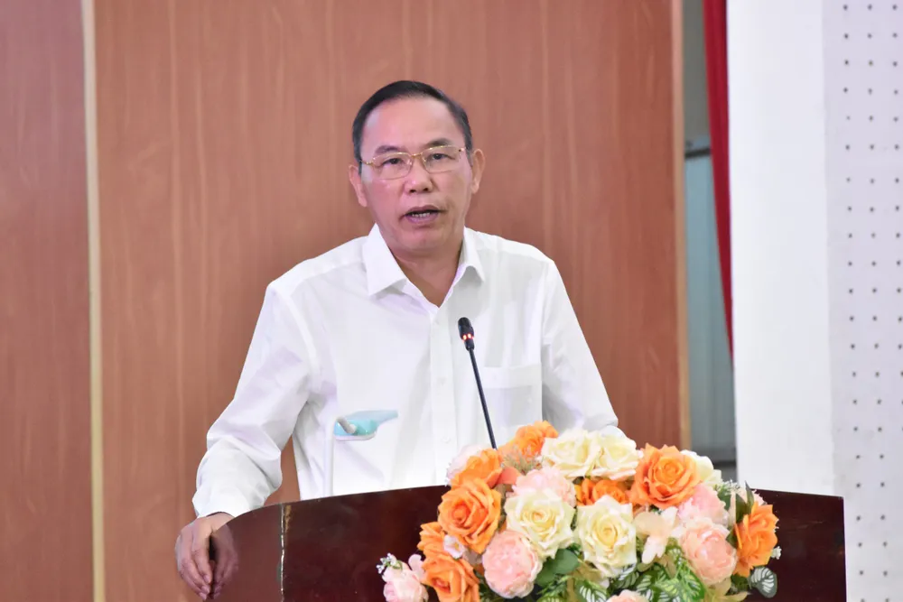 Thứ trưởng Bộ NN&PTNT Phùng Đức Tiến phát biểu tại hội nghị Đến năm 2050 hệ thống cảng cá phát triển đồng bộ, toàn diện, hiện đại