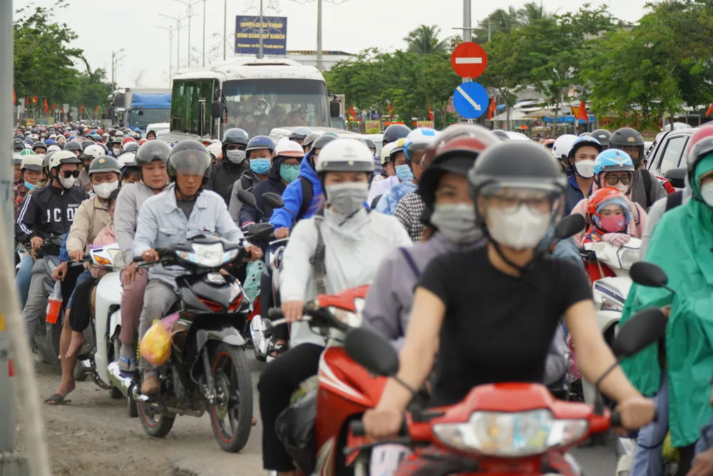 Cau-Rach-Mieu (8).JPG