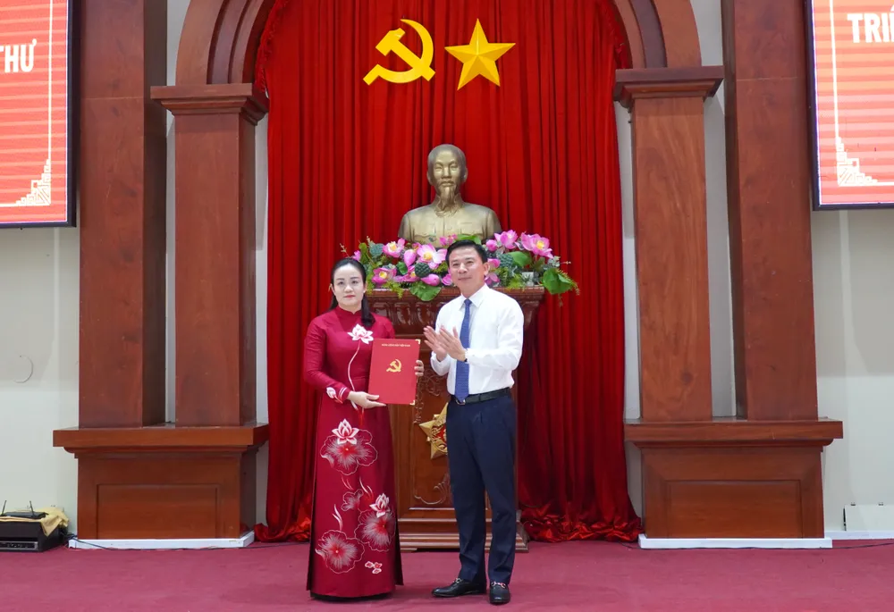 Phó Viện trưởng Thường trực VKSND Tối cao giữ chức Phó Bí thư thường trực Tỉnh ủy Tiền Giang