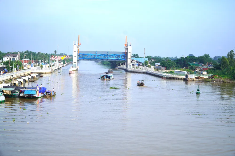 Cống ngăn mặn Nguyễn Tấn Thành hoàn thành đưa vào vận hành