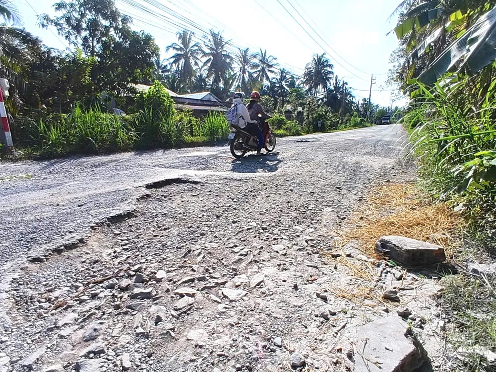 huyen-lo-39-hu-hong-nang (7).jpg