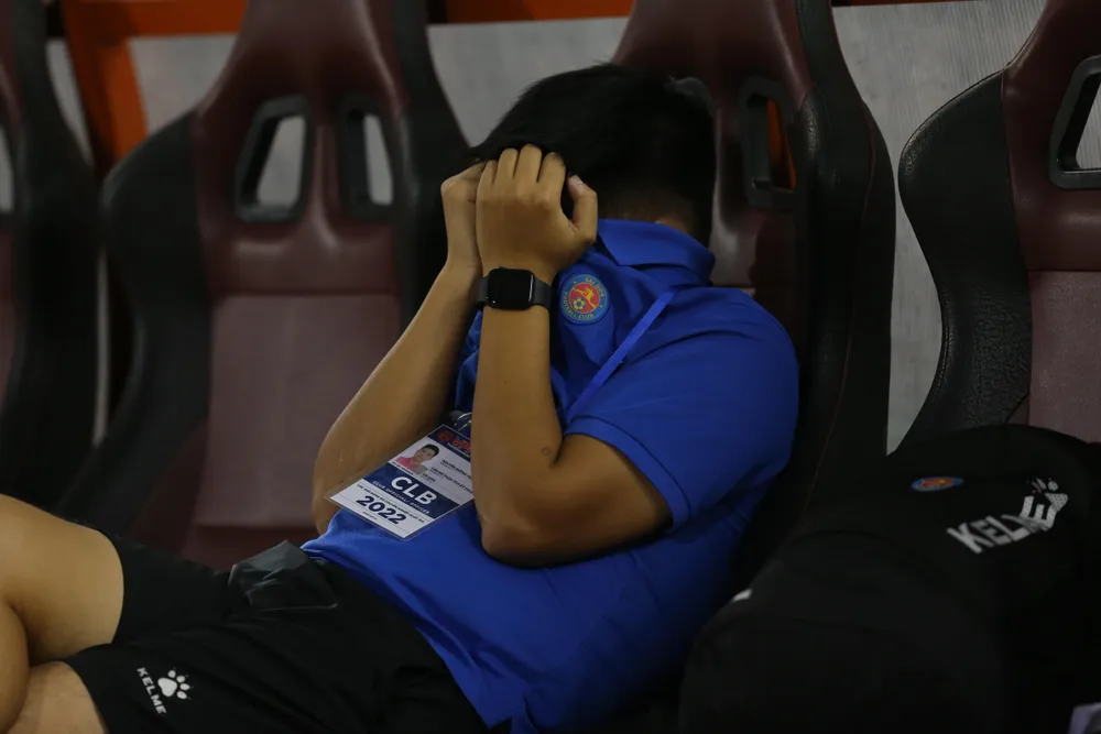 Khi niềm tin bị đánh cắp. Ảnh: ANH PHƯƠNG Khi niềm tin bị đánh cắp. Ảnh: ANH PHƯƠNG