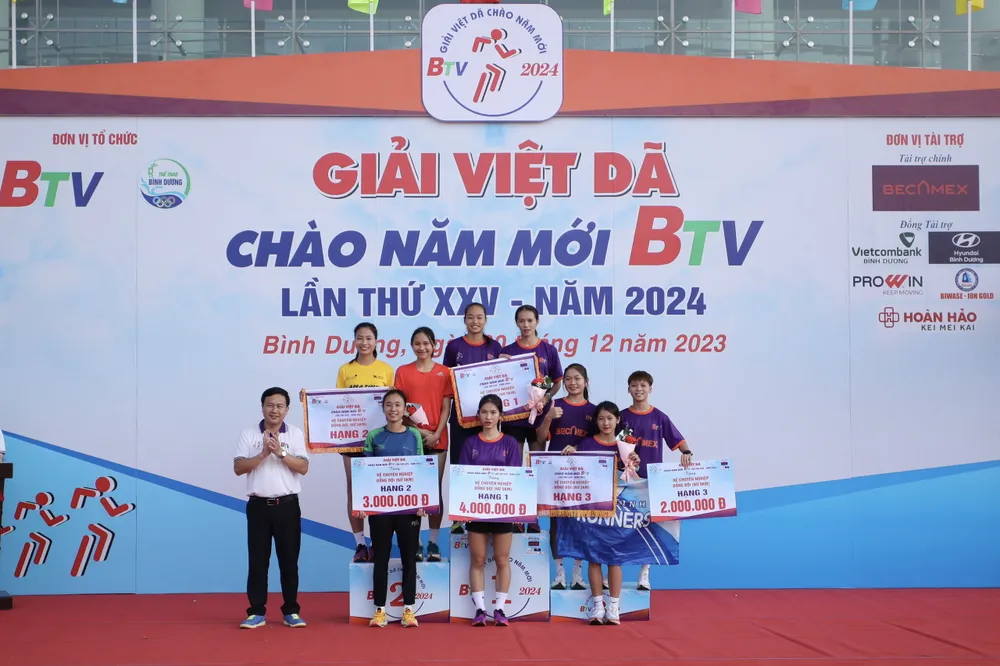 10-1sau-hon-4-tieng-tranh-tai-soi-noi-3114.jpg