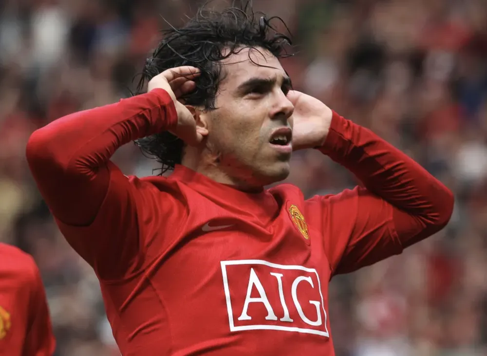 Carlos Tevez thời còn thi đấu cho MU. ẢNH: SUN SPORTS mu-carlos-tevez.png