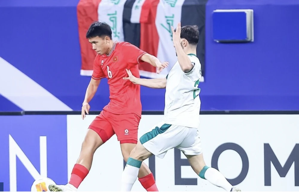 Cả hai đội chưa có sự thay đổi nhân sự nào. ẢNH: AFC iraq-viet-nam.png