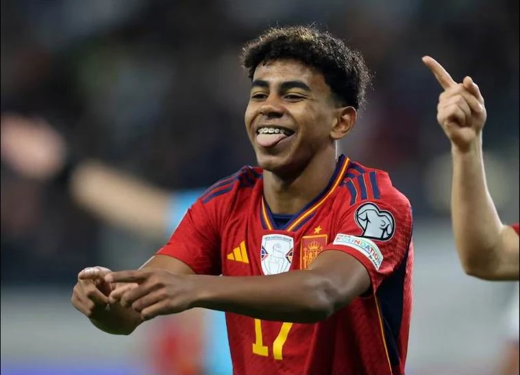 Yamal mới 16 tuổi. ẢNH: GETTY KHAI MẠC EURO 2024