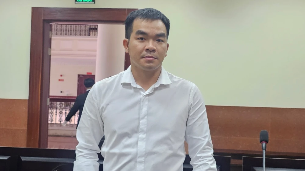 nguyen don khoi kien vng