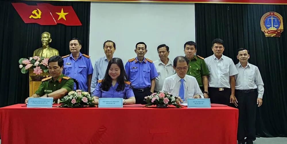 ký kết quy chế phối hợp