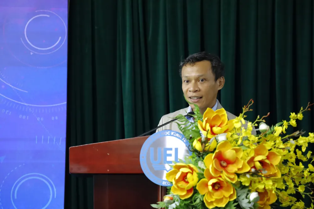 Ths Lưu Đức Quang, Giảng viên Trường ĐH Kinh tế - Luật, ĐHQG TP.HCM. Ảnh: SONG MAI hiến pháp