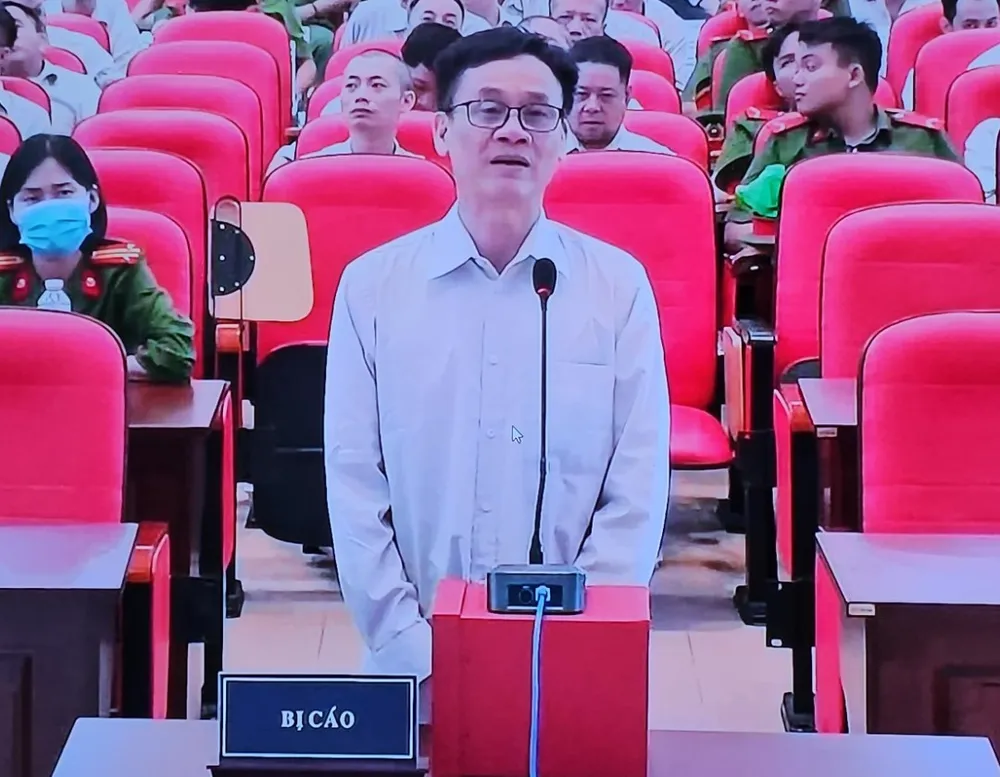 Bị cáo Trần Kỳ Hình - cựu Cục trưởng Cục đăng kiểm Việt Nam. Ảnh: SONG MAI Trần Kỳ Hình đại án đăng kiểm.jpg