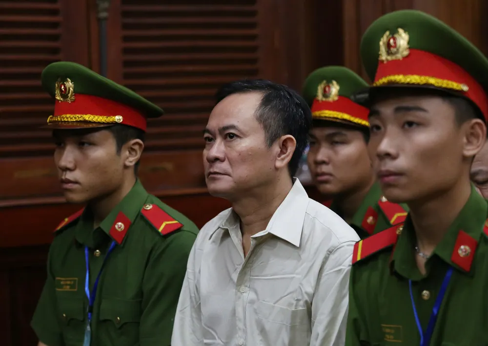 Bị cáo Trần Lập Nghĩa. Ảnh: HOÀNG GIANG Trần Lập Nghĩa đại án đăng kiểm.jpg