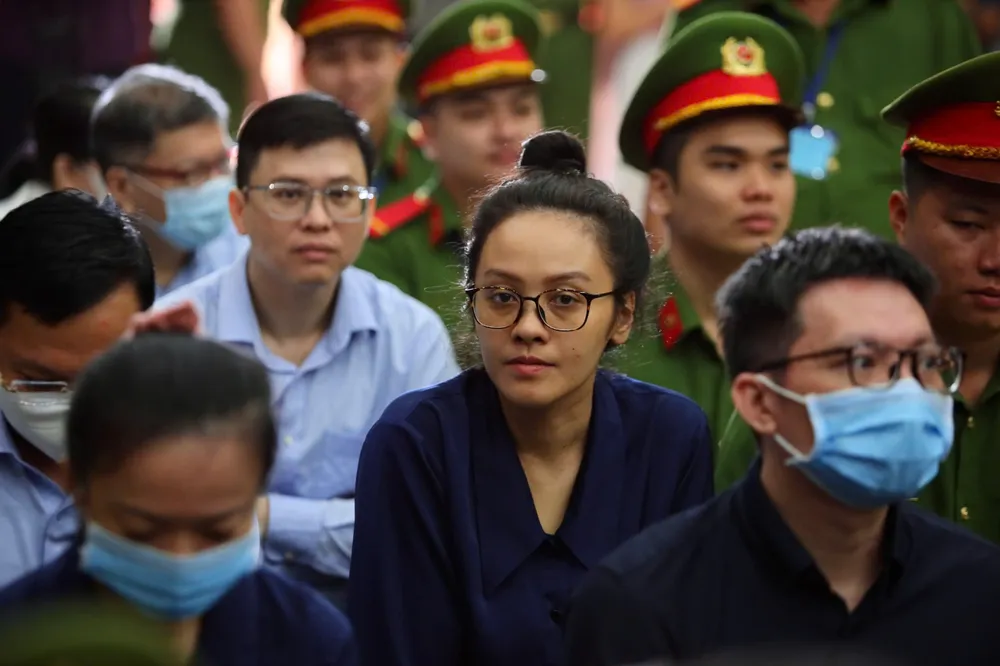 Trương Huệ Vân.jpg