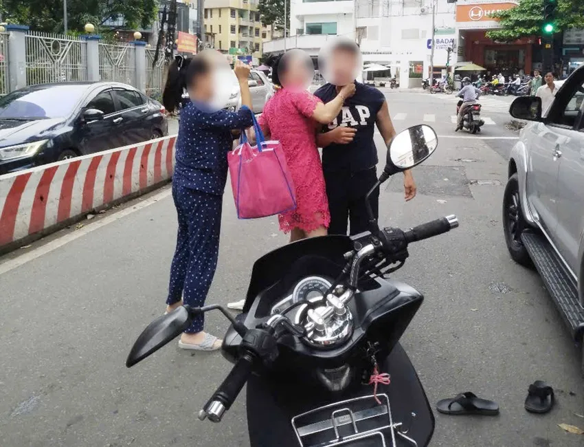 tài xế đánh người