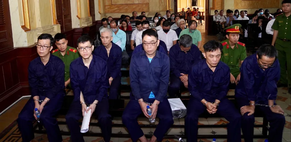 Cựu phó giám đốc Sở KH&ĐT TP.HCM Trần Thị Bình Minh lãnh 7 năm tù trong vụ án thứ 2