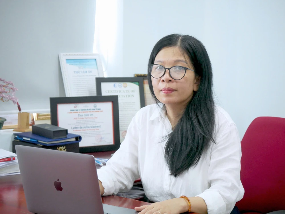 Phó giáo sư, Tiến sĩ Đoàn Thị Phương Diệp - Trường ĐH Kinh tế - Luật, ĐH Quốc gia TP.HCM. Ảnh: TRẦN LINH người học việc
