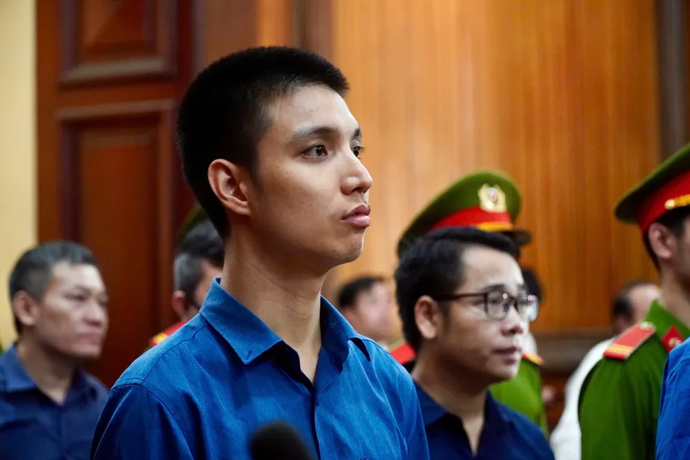 Bị cáo Đặng Thái Hân - cựu phó giám đốc Trung tâm Dạy nghề lái xe Sài Gòn. Ảnh: NGUYỄN TIẾN