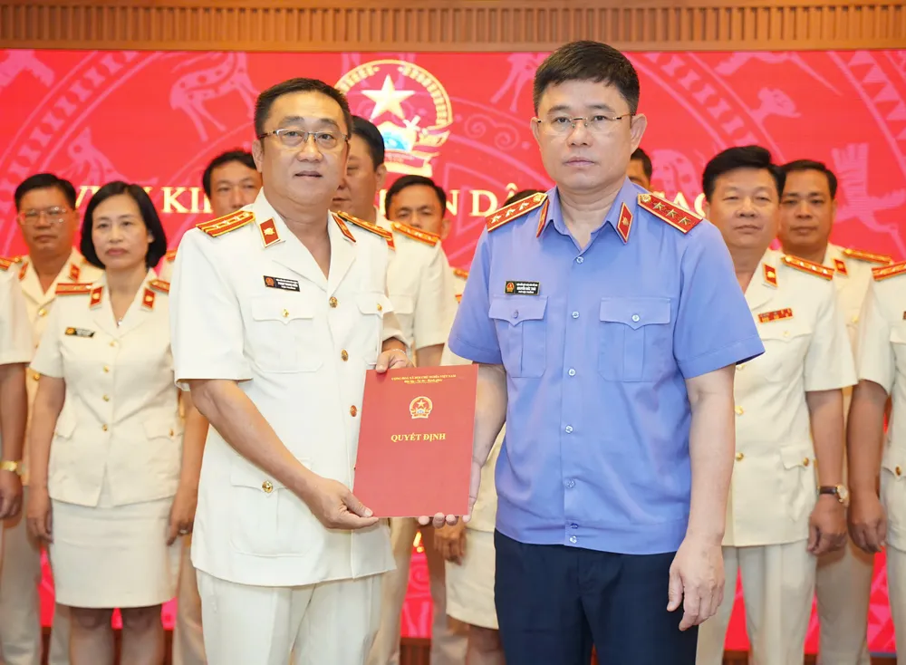 chum-anh-vien-truong-vksnd-tp-hcm-moi-va-19-vien-truong-vksnd-khu-vuc-tai-tp-hcm-kv1.jpg