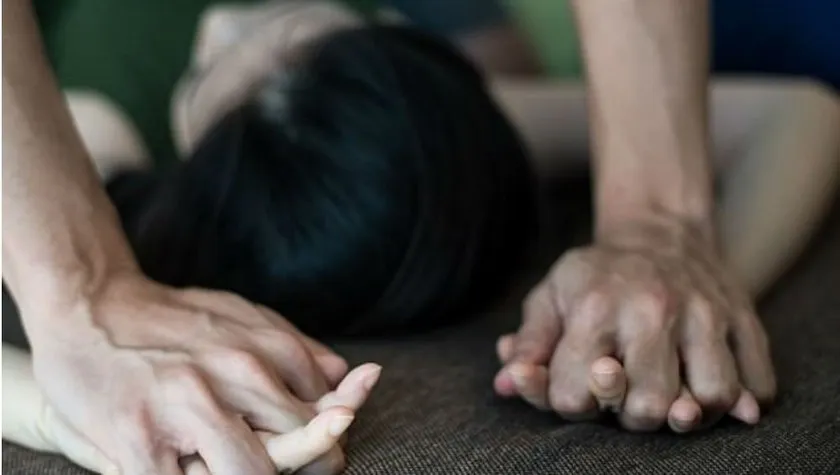 xâm hại nữ bệnh nhân