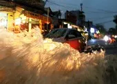 Đã có hơn 100 tuyến đường ở TP.HCM hết ngập