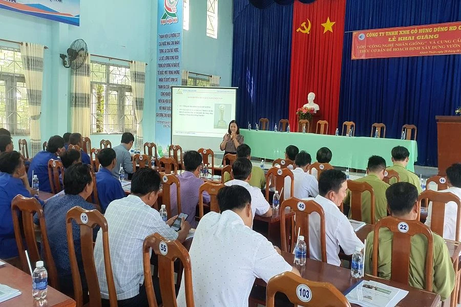 Lớp học được sự quan tâm ủng hộ của Kiểm lâm Cà Mau và chính quyền địa phương huyện U Minh, Cà Mau. Ảnh: TRẦN VŨ.