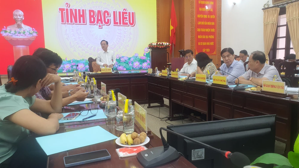 Cuộc họp báo chiều 9-5 tại UBND tỉnh Bạc Liêu. Ảnh: Trần Vũ. Cuộc họp báo chiều 9-5 tại UBND tỉnh Bạc Liêu. Ảnh: Trần Vũ.