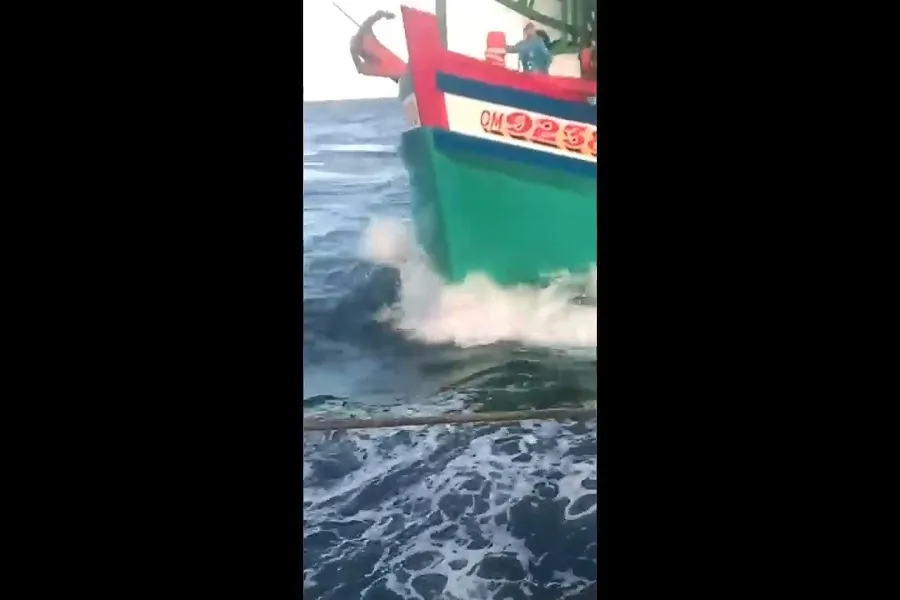 Manh động trên biển Tây Cà Mau, 5 người bị bắt giữ điều tra tội cướp