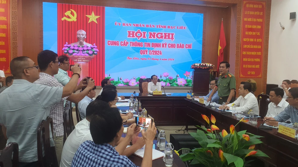 Khai gian không bằng lái 1.jpg