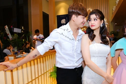 sau on ao ly hon, tim va truong quynh anh om hon tinh cam o chon dong nguoi - 7